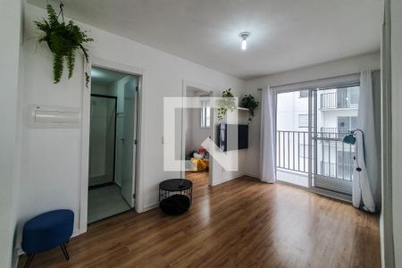 sala de apartamento para alugar com 2 quartos, 39m² em Cambuci, São Paulo