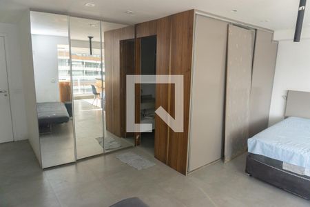 Studio à venda com 42m², 1 quarto e sem vagaStudio