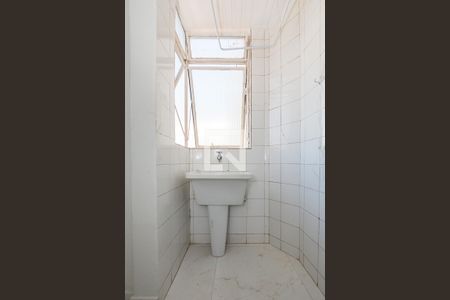 Apartamento para alugar com 74m², 2 quartos e 1 vaga Apartamento para alugar com 74m², 2 quartos e 1 vagaÁrea de Serviço