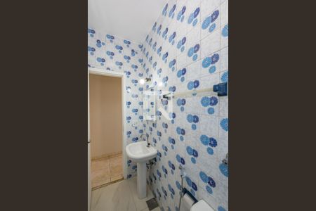 Apartamento para alugar com 74m², 2 quartos e 1 vaga Apartamento para alugar com 74m², 2 quartos e 1 vagaBanheiro Social