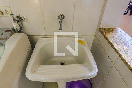 Casa à venda com 131m², 3 quartos e 3 vagas Casa à venda com 131m², 3 quartos e 3 vagasÁrea de Serviço