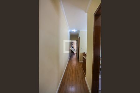 Casa à venda com 131m², 3 quartos e 3 vagas Casa à venda com 131m², 3 quartos e 3 vagasCorredor