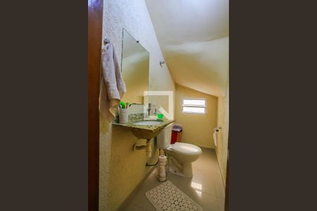 Casa à venda com 131m², 3 quartos e 3 vagas Casa à venda com 131m², 3 quartos e 3 vagasLavabo