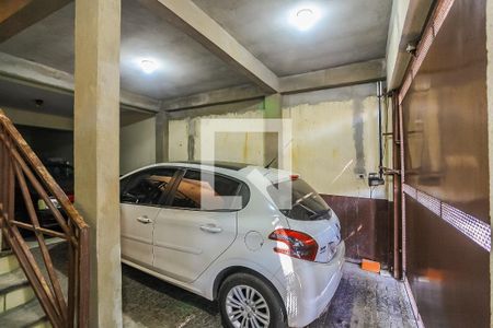 Casa à venda com 131m², 3 quartos e 3 vagas Casa à venda com 131m², 3 quartos e 3 vagasGaragem
