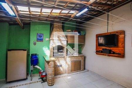 Casa à venda com 131m², 3 quartos e 3 vagas Casa à venda com 131m², 3 quartos e 3 vagasChurrasqueira