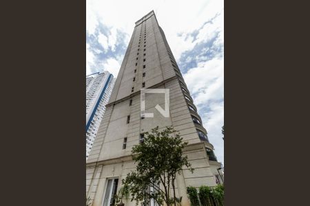 Apartamento à venda com 74m², 2 quartos e 2 vagasFachada do bloco