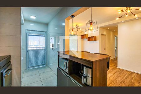 Apartamento à venda com 74m², 2 quartos e 2 vagasCozinha