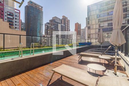 Apartamento à venda com 45m², 1 quarto e 1 vagaÁrea comum - Piscina