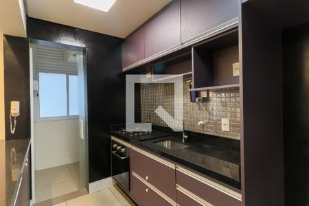 Apartamento à venda com 92m², 2 quartos e 2 vagasCozinha