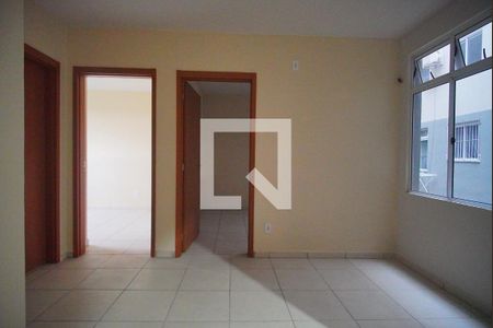 Sala de apartamento à venda com 2 quartos, 56m² em Canudos, Novo Hamburgo