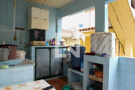 Casa à venda com 347m², 4 quartos e 2 vagas Casa à venda com 347m², 4 quartos e 2 vagasÁrea de Serviço (2º Andar)