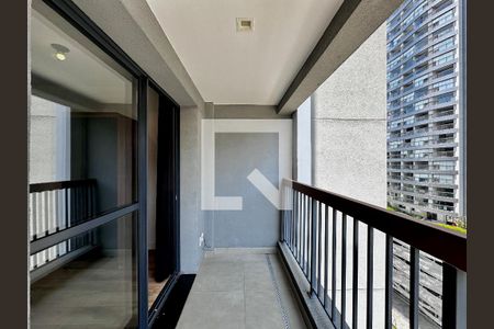 Studio para alugar com 26m², 0 quarto e sem vaga Studio para alugar com 26m², 0 quarto e sem vagaSacada