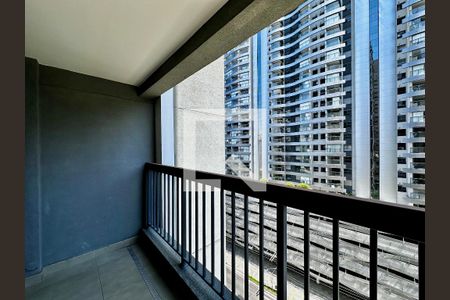 Studio para alugar com 26m², 0 quarto e sem vaga Studio para alugar com 26m², 0 quarto e sem vagaSacada