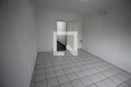 Casa para alugar com 180m², 3 quartos e 2 vagasQuarto 3 - Suíte