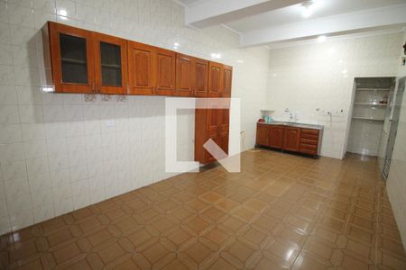 Casa para alugar com 180m², 3 quartos e 2 vagasCozinha