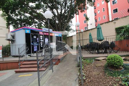 Apartamento para alugar com 70m², 2 quartos e 2 vagasMercadinho