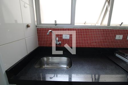 Apartamento para alugar com 70m², 2 quartos e 2 vagasPia da cozinha