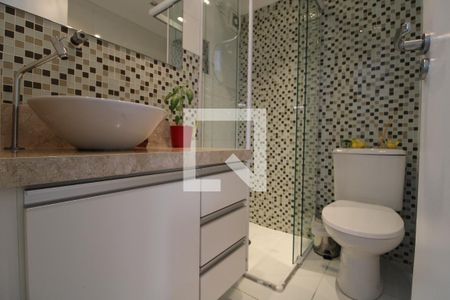 Apartamento para alugar com 70m², 2 quartos e 2 vagasBanheiro comum