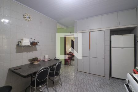 Casa para alugar com 180m², 4 quartos e 3 vagasCozinha 