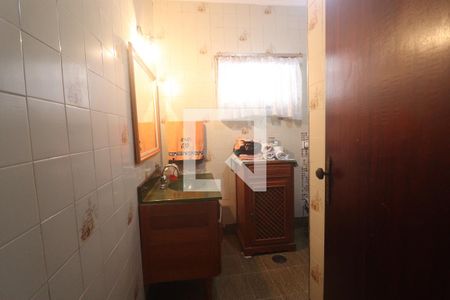 Casa para alugar com 180m², 4 quartos e 3 vagasBanheiro 