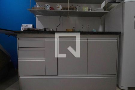 Studio para alugar com 25m², 1 quarto e sem vaga Studio para alugar com 25m², 1 quarto e sem vagaCozinha - Armários