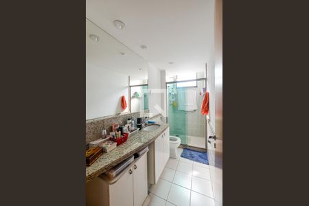 Apartamento à venda com 154m², 3 quartos e 1 vagaBanheiro Social