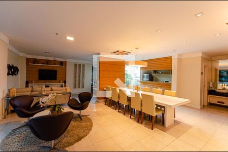 Apartamento à venda com 154m², 3 quartos e 1 vagaÁrea comum