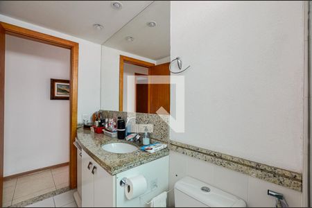 Apartamento à venda com 154m², 3 quartos e 1 vagaBanheiro Social