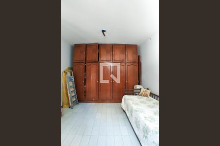 Casa à venda com 260m², 5 quartos e 3 vagas Casa à venda com 260m², 5 quartos e 3 vagasQuarto 1