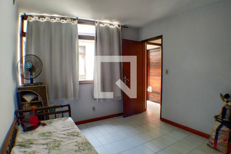 Casa à venda com 260m², 5 quartos e 3 vagas Casa à venda com 260m², 5 quartos e 3 vagasQuarto 1