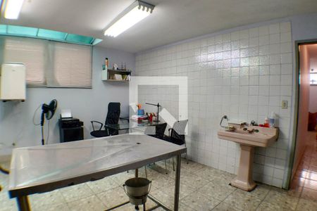 Casa à venda com 260m², 5 quartos e 3 vagas