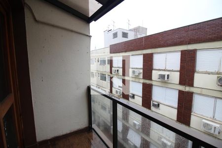 Apartamento à venda com 65m², 2 quartos e 1 vagaSacada