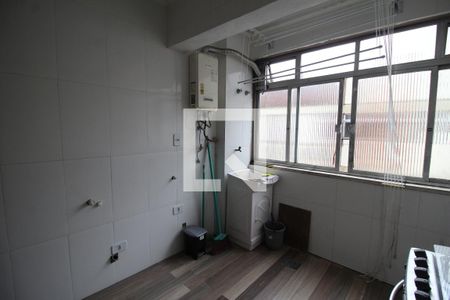 Apartamento à venda com 65m², 2 quartos e 1 vagaCozinha e Área de Serviço