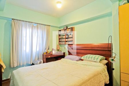 Casa à venda com 344m², 8 quartos e 1 vagaSalão - Quarto 2