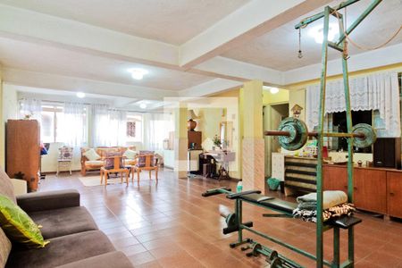 Casa à venda com 344m², 8 quartos e 1 vagaSalão