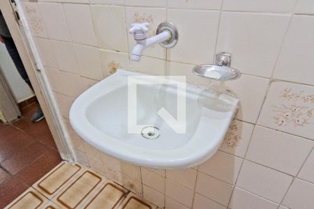 Casa à venda com 344m², 8 quartos e 1 vagaSalão - Banheiro