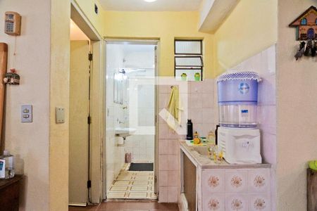 Casa à venda com 344m², 8 quartos e 1 vagaSalão - Cozinha