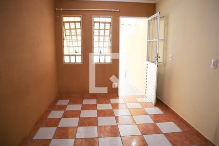 Sala de casa para alugar com 1 quarto, 60m² em Vila Nilo, São Paulo