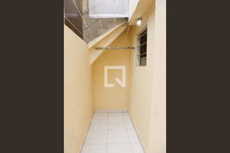 Casa para alugar com 60m², 1 quarto e 1 vagaÁrea de Serviço