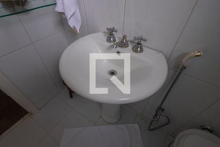 Apartamento à venda com 100m², 2 quartos e 1 vagaSuíte - Banheiro