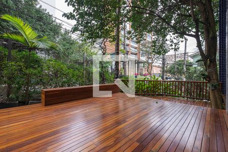 Apartamento à venda com 100m², 2 quartos e 1 vagaÁrea comum