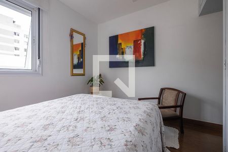 Suíte de apartamento à venda com 2 quartos, 100m² em Cerqueira César, São Paulo