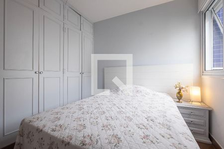 Suíte de apartamento à venda com 2 quartos, 100m² em Cerqueira César, São Paulo