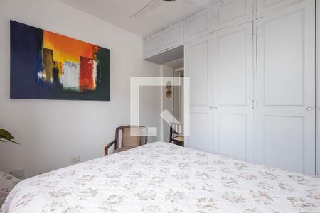 Suíte de apartamento à venda com 2 quartos, 100m² em Cerqueira César, São Paulo