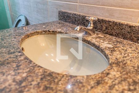 Apartamento à venda com 67m², 2 quartos e 2 vagasdetalhe do Banheiro da Suite