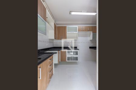 Apartamento à venda com 67m², 2 quartos e 2 vagasCozinha