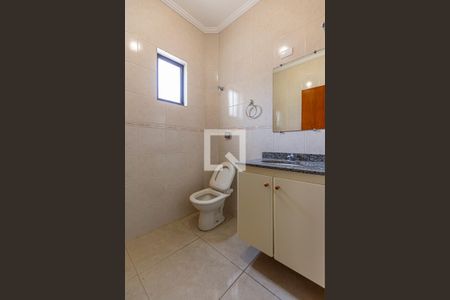 Apartamento à venda com 67m², 2 quartos e 2 vagasBanheiro 