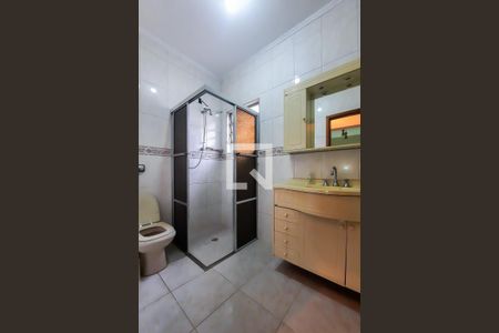 Casa à venda com 196m², 4 quartos e 3 vagas Casa à venda com 196m², 4 quartos e 3 vagasBanheiro 1