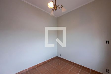 Casa à venda com 196m², 4 quartos e 3 vagas Casa à venda com 196m², 4 quartos e 3 vagasQuarto 4