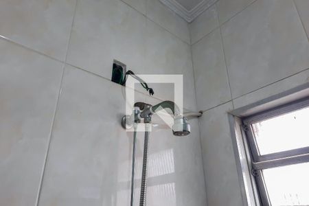 Casa à venda com 196m², 4 quartos e 3 vagas Casa à venda com 196m², 4 quartos e 3 vagasBanheiro 1